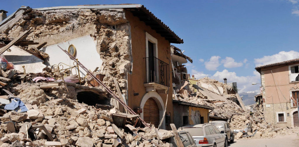 ONNA, ITALY - APRIL 06: A general view of buildings reduced to rubble by an earthquake on April 6, 2009 in Onna, Italy. The 6.3 magnitude earthquake tore through central Italy, devastating historic mountain towns, killing at least 90 people and injuring 1500. (Photo by Amedeo Troiani/Getty Images)